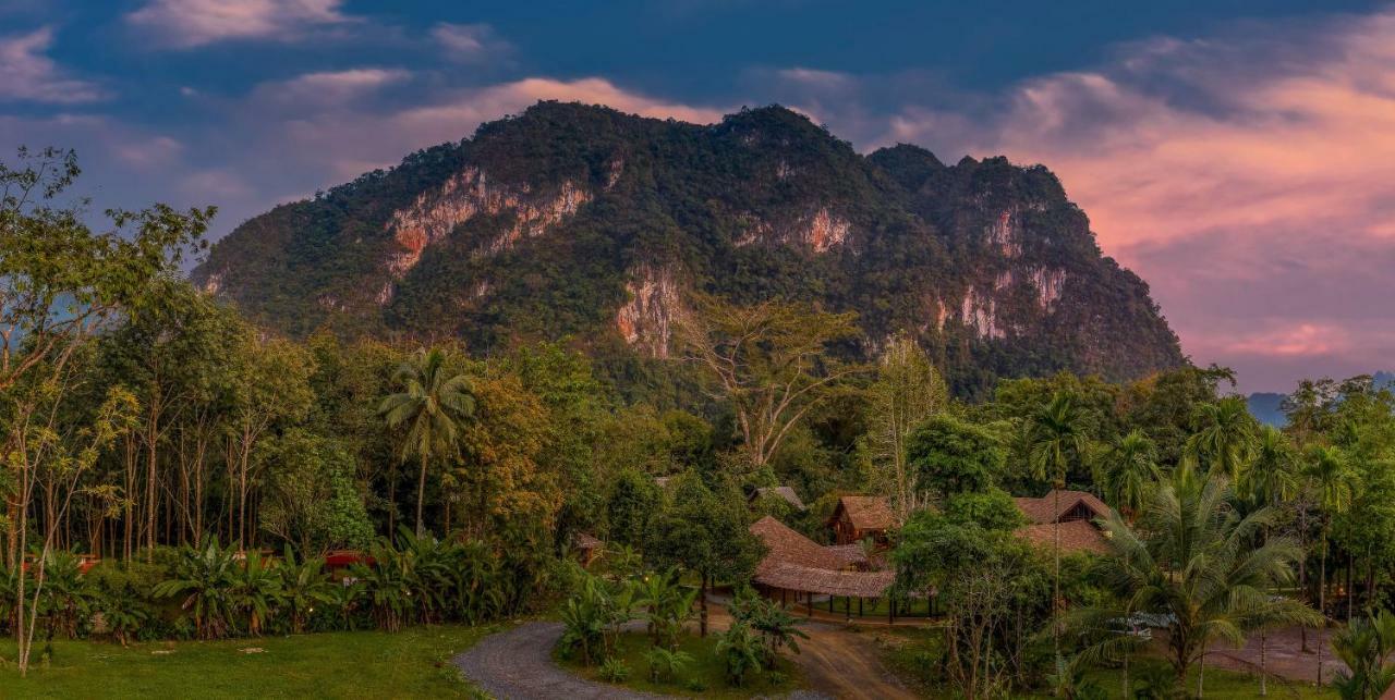Our Jungle Camp - Eco Resort Phanom Extérieur photo